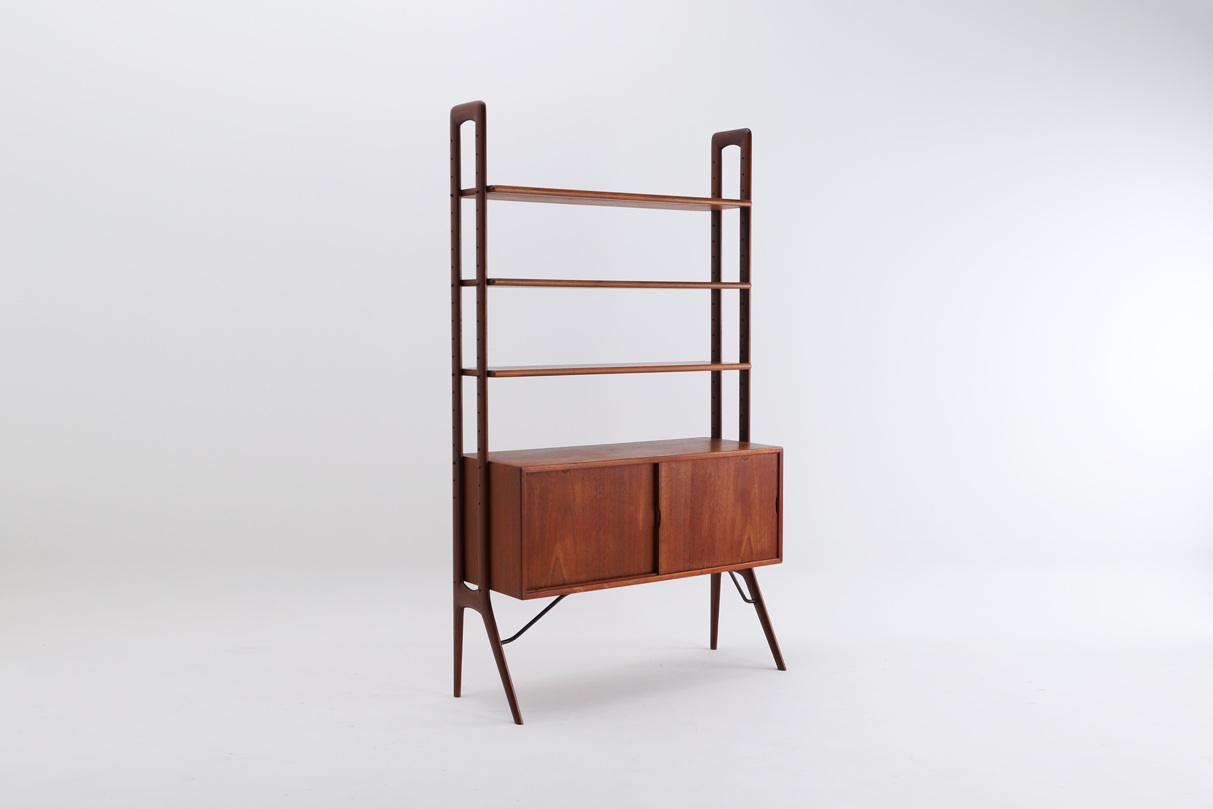 KurtOstervig_openshelf_mage001